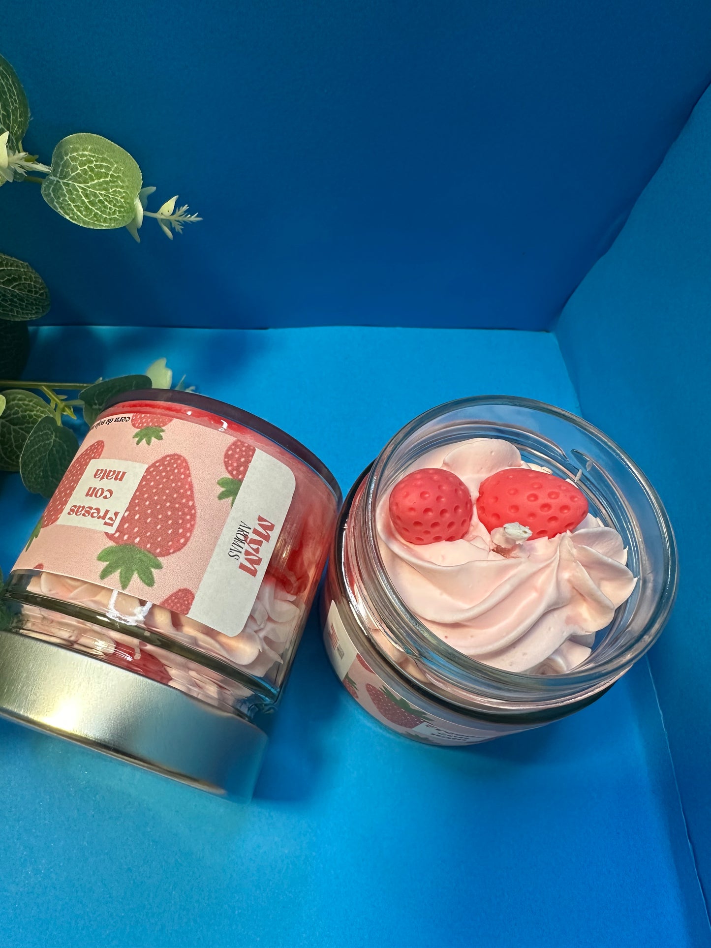 Vela - FRESA Y NATA